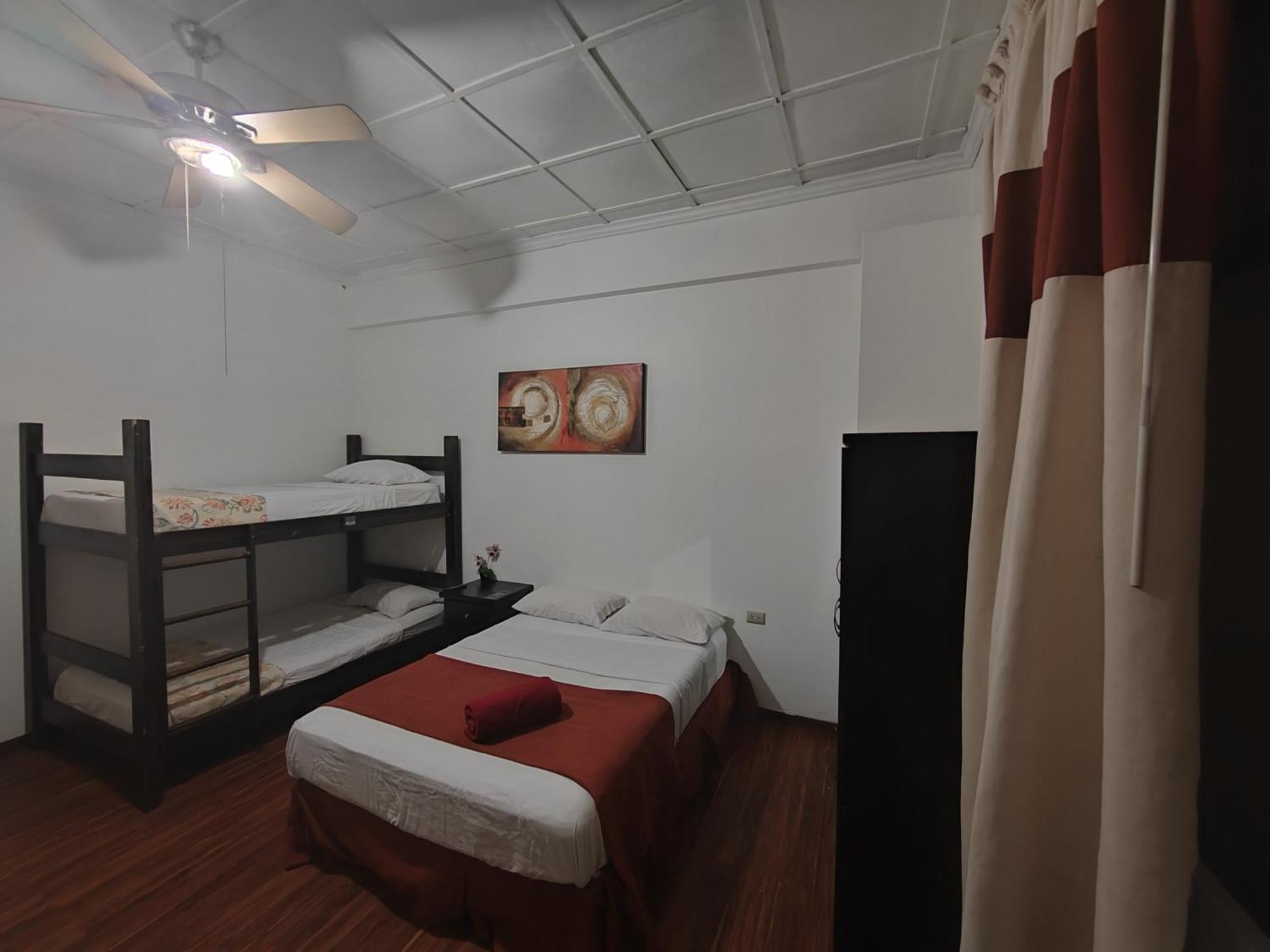 Hotel Casa Colon San Jose  Bagian luar foto