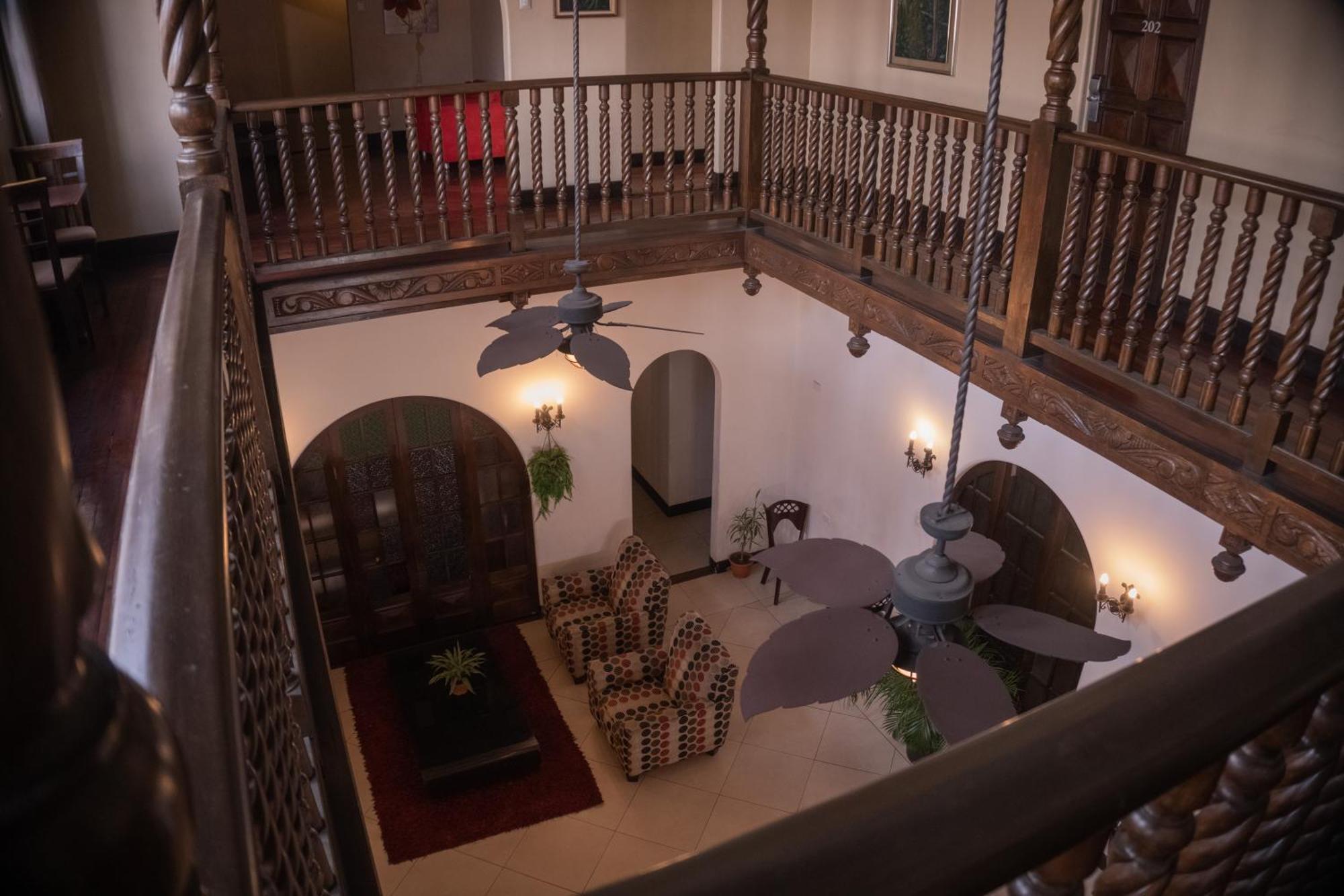 Hotel Casa Colon San Jose  Bagian luar foto